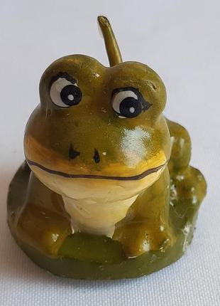Статуетка-свічка жаба