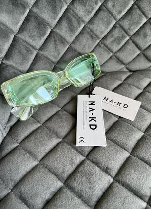 Стильні окуляри бренду na-kd