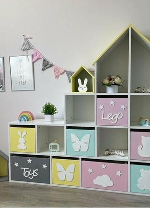 Стеллаж в детскую комнату домик на 14 ячеек, 8 ящиков