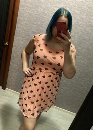 Мила персикова сукня house