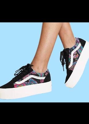 Кеды на платформе vans old skool stackform shoes Antique bloom blackwomen multicolour оригинал 
black vn0a7q5mblk