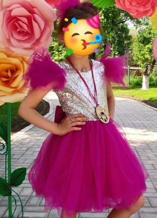Нарядное платье на выпускной в детский сад