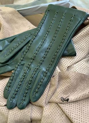 Рукавички жіночі без підкладки. колір коричневий. ручна робота