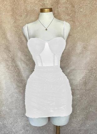 Жіноча сукня міні сучасна модель з імітацією корсету розмір : xs/s m/l