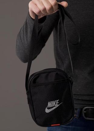 Мужская спортивная барсетка nike черная сумка через плечо найк nike