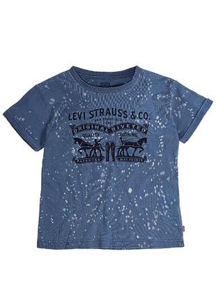 Новая футболка levi's для девочки 5-6 лет