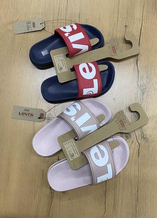 Шльопанці levi’s