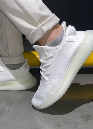 ,кросівки adidas yeezy boost 350