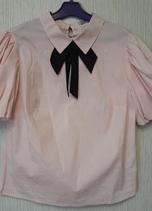 Блузка з пишними рукавами