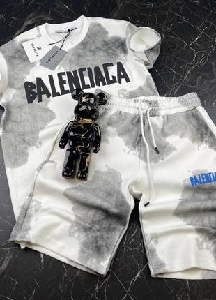 Мега стильний літній костюм  balenciaga