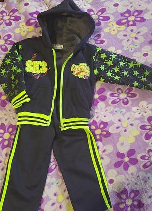 Продается костюм