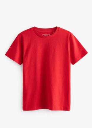 Красная футболка next на мальчика 5 лет