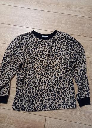 Леопардовий светр