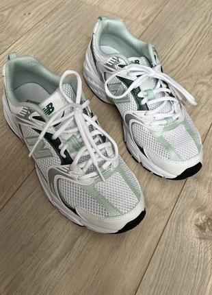 Терміново! кроссовки new balance 530