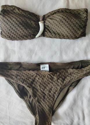 Крутий купальник з кликом