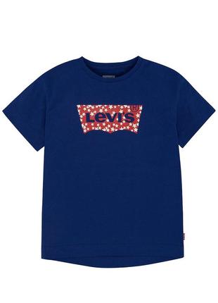 Новая футболка levi's 4-5 лет