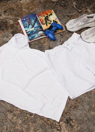 Базовий літній комплект футболка і шорти