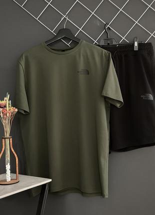Чоловічий літній комплект the north face шорти чорні футболки хакі спортивний комплект тнф на літо