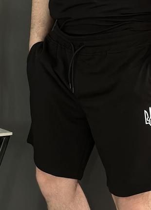 Спортивные шорты мужские герб черные с белым логотипом / шорты черного цвета на лето