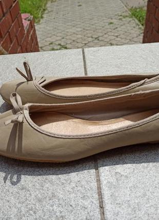 Нові легкі туфлі, балетки