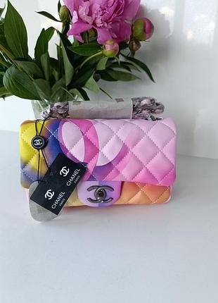 Кожаная сумочка chanel