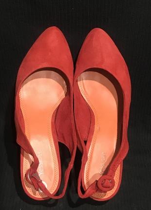 Туфли с открытой пяткой на танкетке4 фото