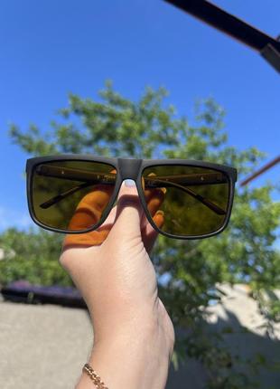 Водійські сонцезахисні окуляри