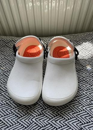 Crocs білі