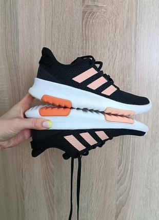 Кроссовки adidas 34