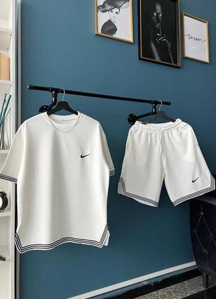 Летний комплект оверсайз (oversize) футболка + шорты nike