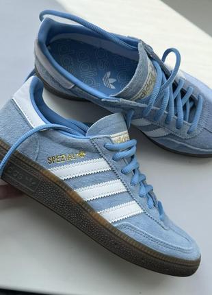 Кроссовки adidas originals handball spezial голубые коричневые