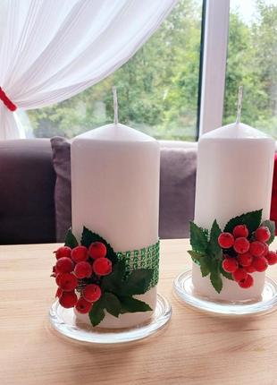 Декоровані свічки з калиною. пара.