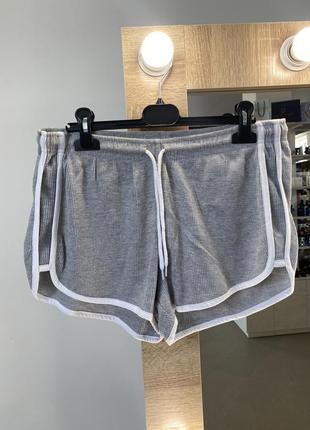 Новые шорты primark
