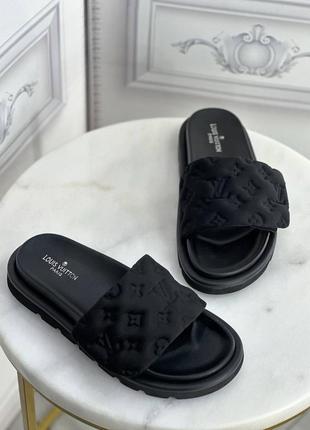Нереальні брендові жіночі шльопанці в стилі lv