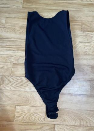 Боді з відкритою спинкою