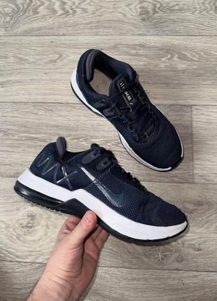 Кроссовки nike