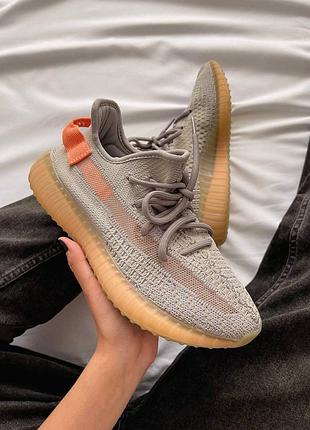 Летние женские кроссовки