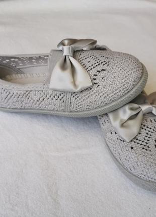 Детские мокасины для девочки.