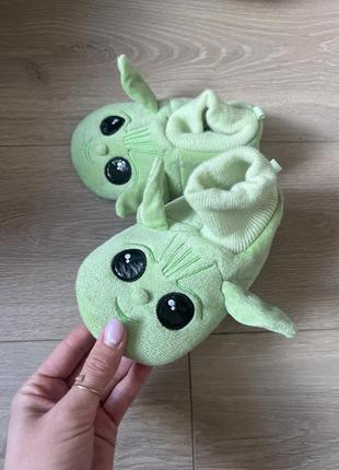 Stitch на нові подарунок домашні дитячі  кенгурумі капці для дому хатні тапочки теплі стіч зелені трендові