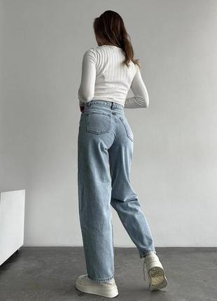 Жіночі джинси / джинси баггі