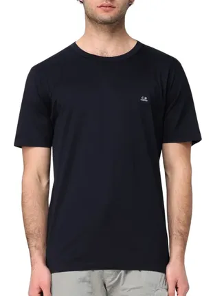 Оригинальная футболка мужская c.p. company label logo t-shirt indigo 16cmts087a-006374g 888