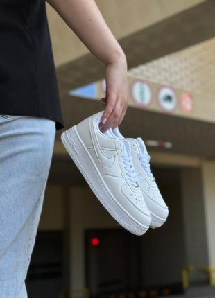 Кросівки nike air force low white.