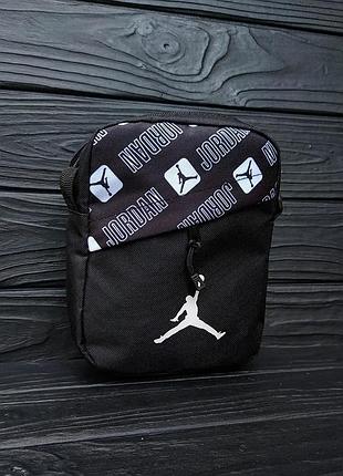 Чоловіча спортивна барсетка джордан чорна сумка через плече jordan