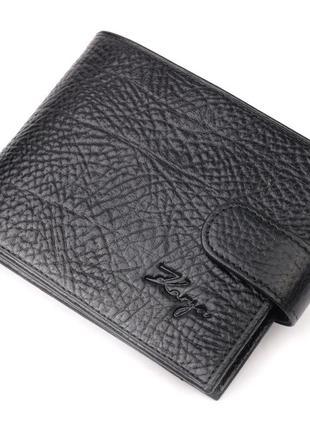 Вместительное мужское портмоне с хлястиком из натуральной кожи karya 21087 черный