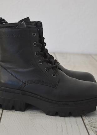 Calvin klein жіночі шкіряні чоботи чорного кольору оригінал 40 40.5 розмір