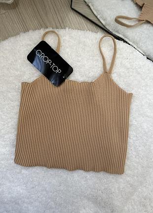 Бежевий топ crop top