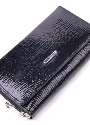 Интересное женское портмоне из лакированной фактурной кожи karya 21431 черный