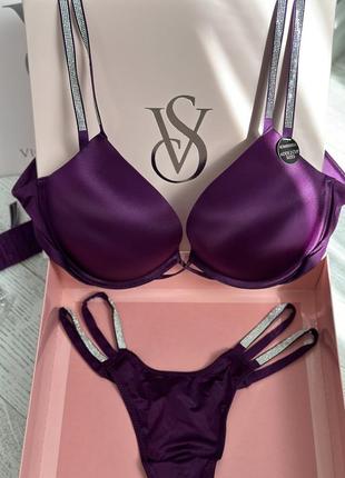 В наявності комплект victoria’s secret оригінал