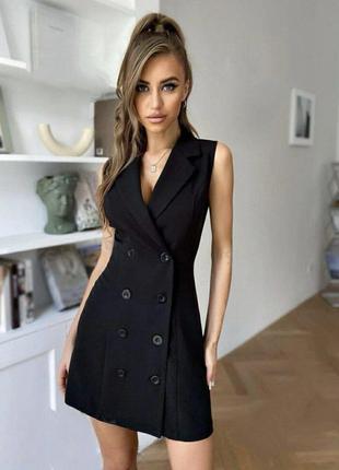 Чёрное платье-пиджак