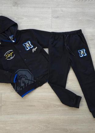 Стильний спортивний костюм 134 розмір